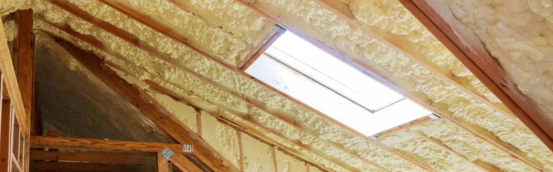 Isolation des combles à Cancale - AEV Rénovation